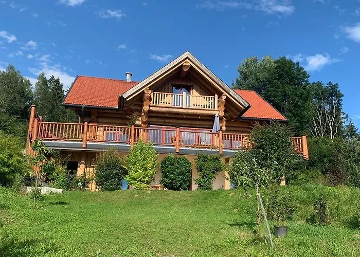 Zirben Appartement zwischen Berg und See