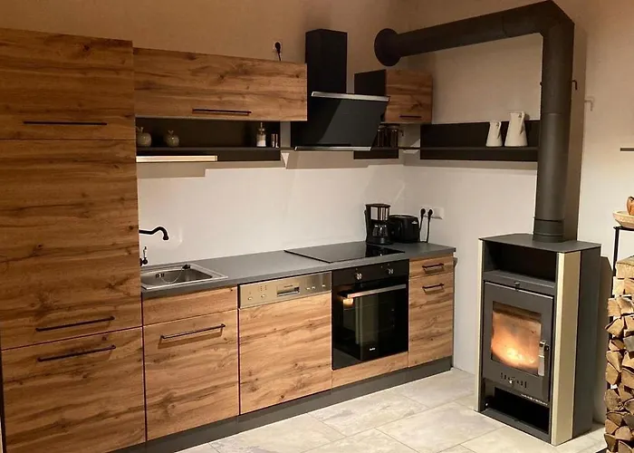Zirben Appartement zwischen Berg und See